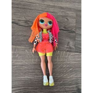 L.O.L. Surprise! O.M.G. Neon Recious Doll
